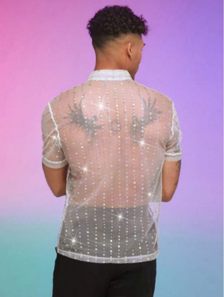 Men's Knitted With Rhinestone Design Slim Fit Short Sleeve Shirt